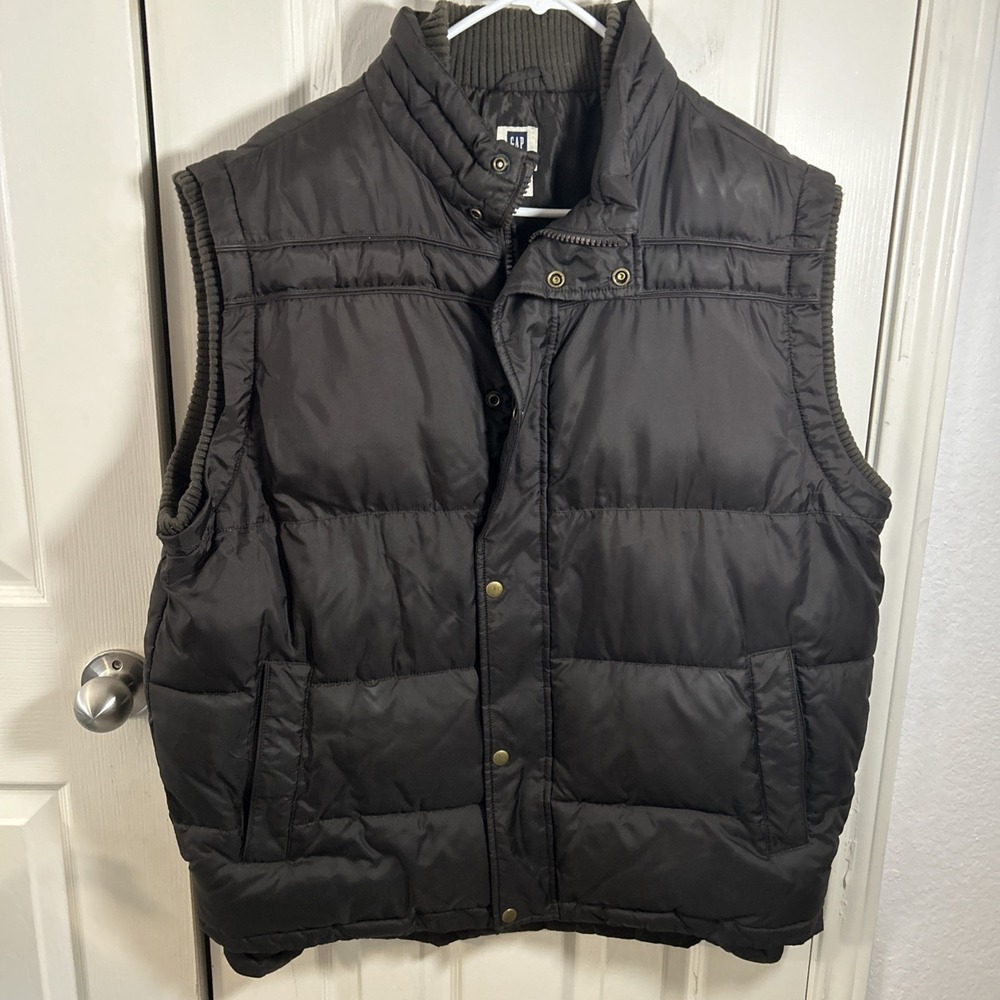 Vintage 07 GAP Vest Mens XL Brown Puffer Quilted Sleeveless Outdoor Utility